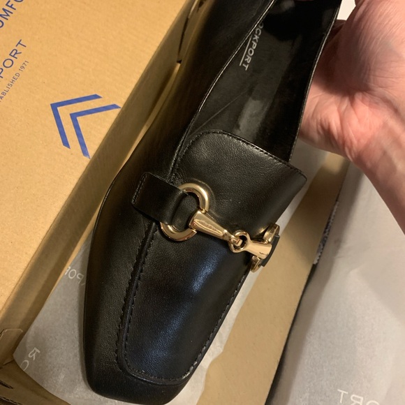 SOLD Rockport Leather Womens Size 9.5 Loafer Flat with Gold Buckle Arch Support - Picture 9 of 10